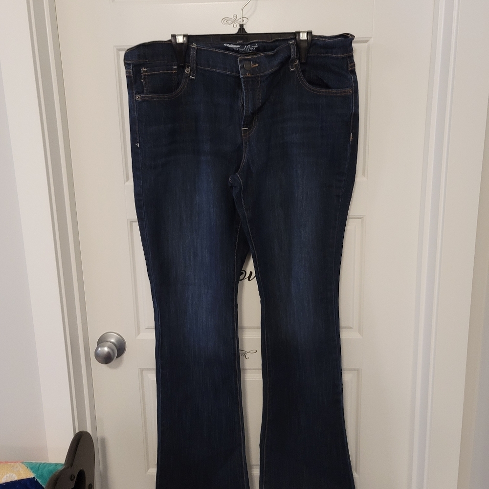 Women's jeans